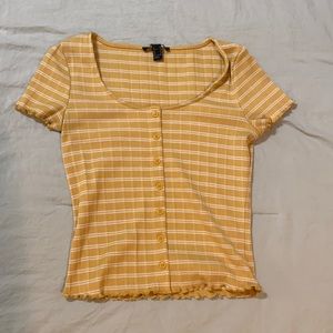 Forever 21. Size: M. Color: gold, and white